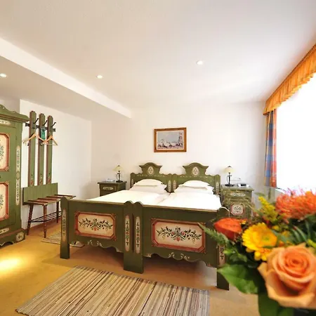Tilman Riemenschneider Hotel 4*
