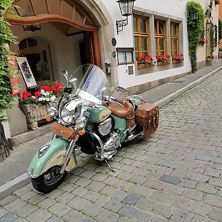 Hotel Tilman Riemenschneider By Ans