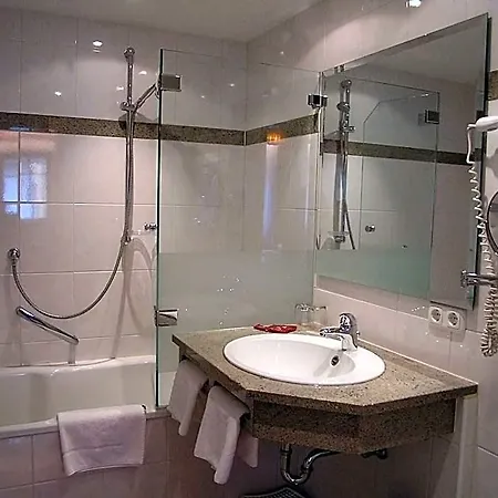 Hotel Tilman Riemenschneider By Ans 4*